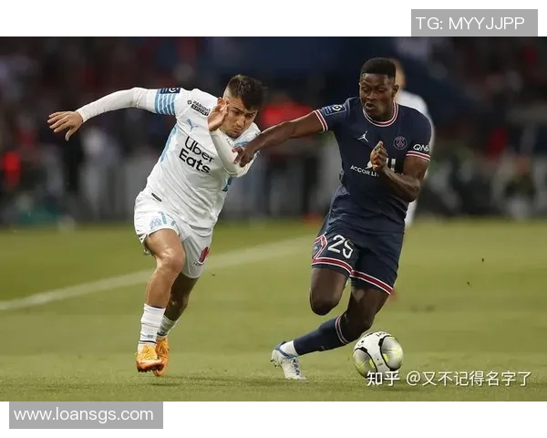 巴黎圣日耳曼主场大胜马赛展现强大实力与团队默契