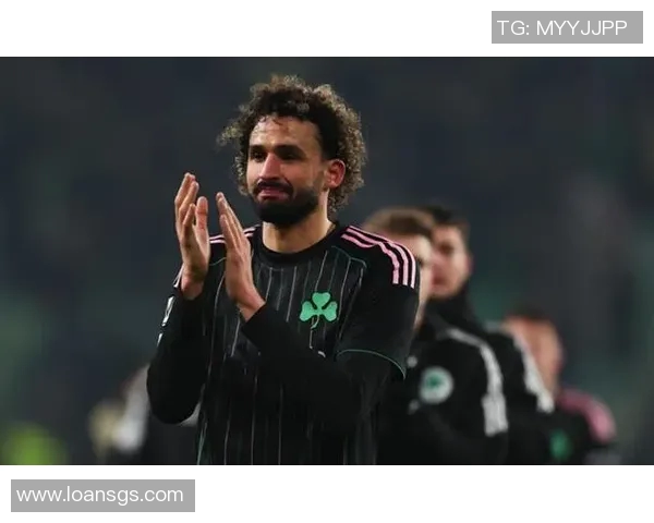 罗马队坚固防线迎战帕纳辛纳科斯力争小组赛首胜