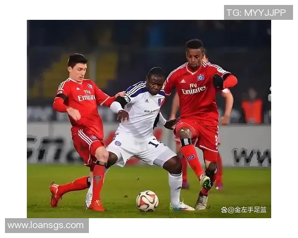 德甲赛场：汉堡与狼堡对决，悬念一触即发