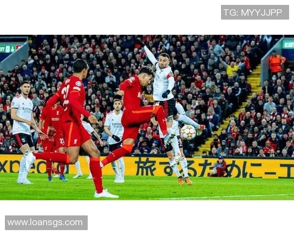 梅因茨与门兴激战赛场上演惊心动魄的平局 梅因茨与门兴激战赛场上演惊心动魄的平局