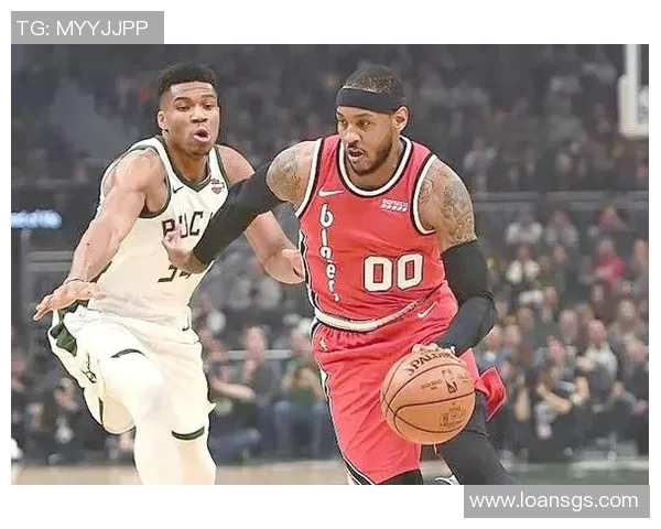 雄鹿力克开拓者，字母哥砍下35+15，霸气尽显